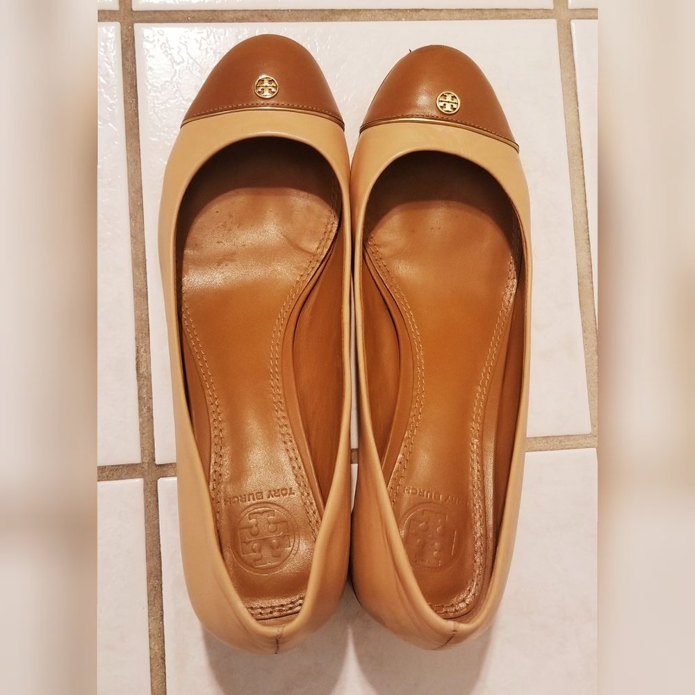 Finao offer"Tory Burch Leather Shoes"